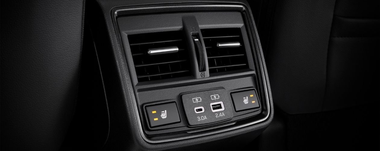 Subaru Forester: Climatizador bizona y asientos reclinables